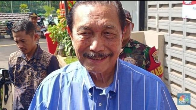 Luhut: PPN 12% Hampir Pasti Diundur