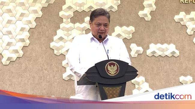 Luhut Sebut PPN 12% Mau Ditunda, Eh Airlangga Bilang Belum Dibahas