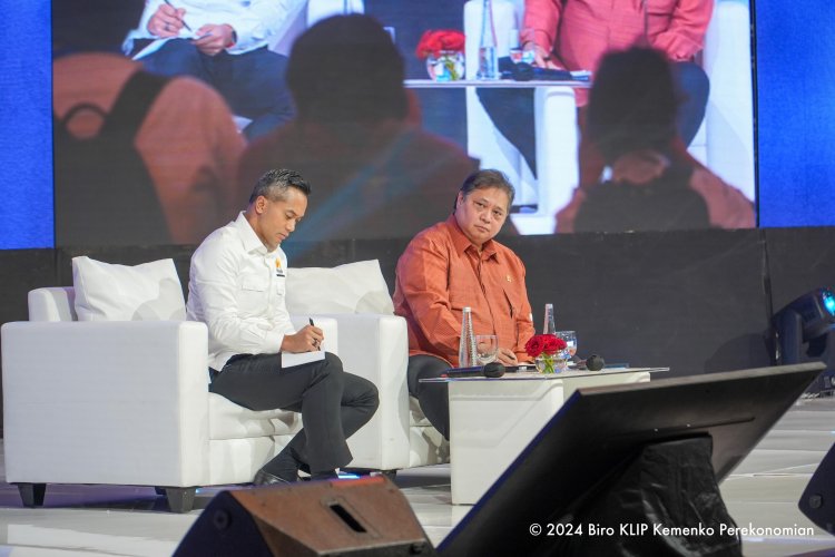 Di Depan Para Pengusaha KADIN, Menko Airlangga Tekankan Ekonomi Digital sebagai Lompatan Pertumbuhan Ekonomi - Kementerian Koordinator Bidang Perekonomian Republik Indonesia