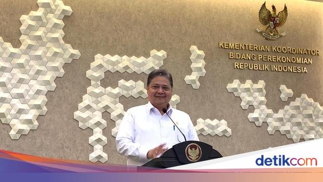 Airlangga Sebut Aturan 'Parkir' Dolar AS Masih Disusun, Kapan Mulai Berlaku?