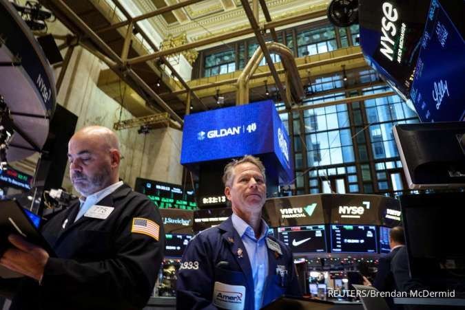 Wall Street Mixed: S&P 500 Ditutup Menguat, Nasdaq Turun dalam Sesi yang Tak Menentu