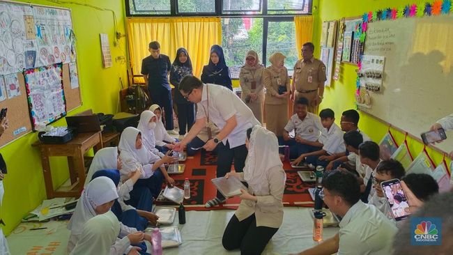 Program Makan Bergizi Gratis Meluncur di SLB Jakarta, Ini Menunya