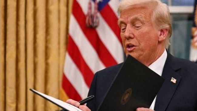 Trump: Hanya Ada Dua Jenis Kelamin, Laki-Laki dan Perempuan