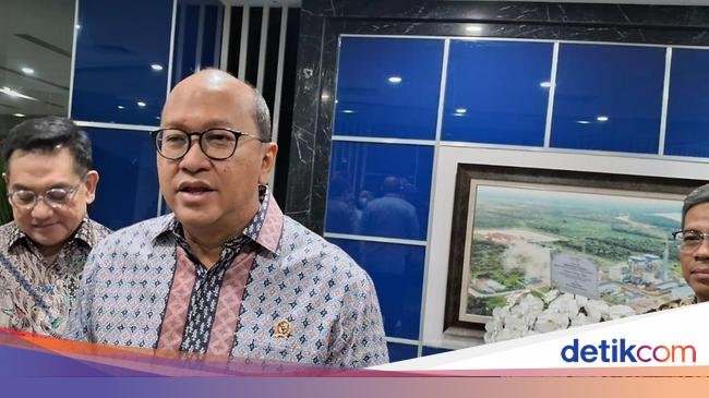 Rosan Sebut RI Butuh Investasi Rp 13.032 T buat Kejar Pertumbuhan Ekonomi 8%