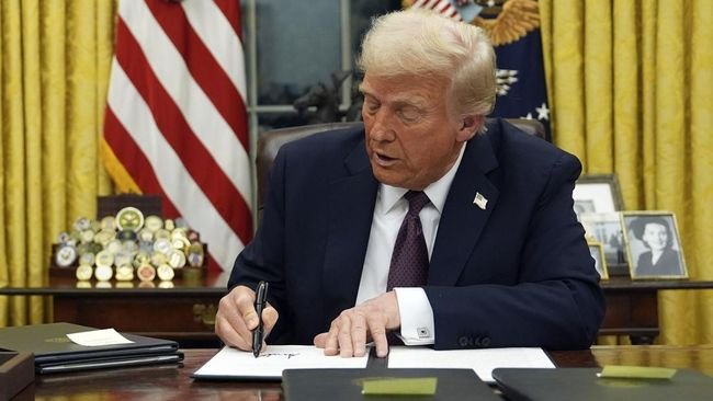 Perang Dagang Trump Makin Gila! Resmi, 'Tarif Timbal Balik' AS Berlaku