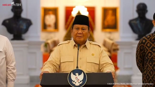 Prabowo Siapkan 'Paket Lebaran' untuk Warga RI, Ini Isinya!