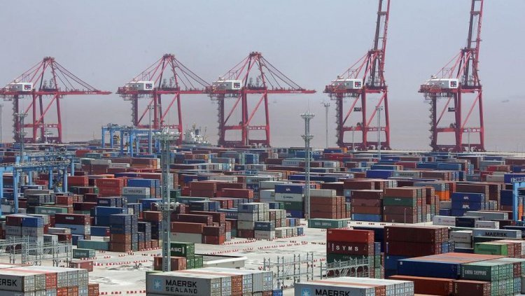 Pembuat Kapal China Geram dengan Tarif Pelabuhan Baru Trump
