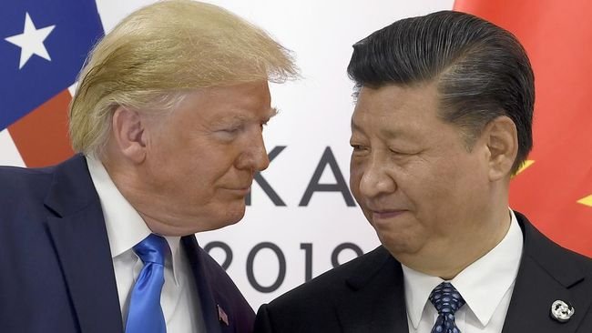 Update Perang Dagang AS: Trump "Jilad Ludah Sendiri", Nego ke China