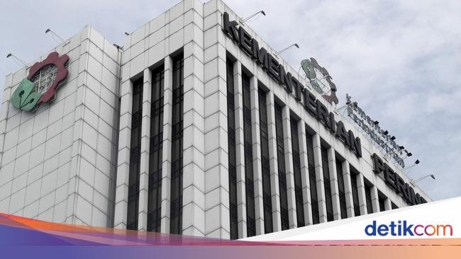 PMI Manufaktur RI Anjlok ke Level Terburuk Sejak Covid, Kemenperin Buka Suara